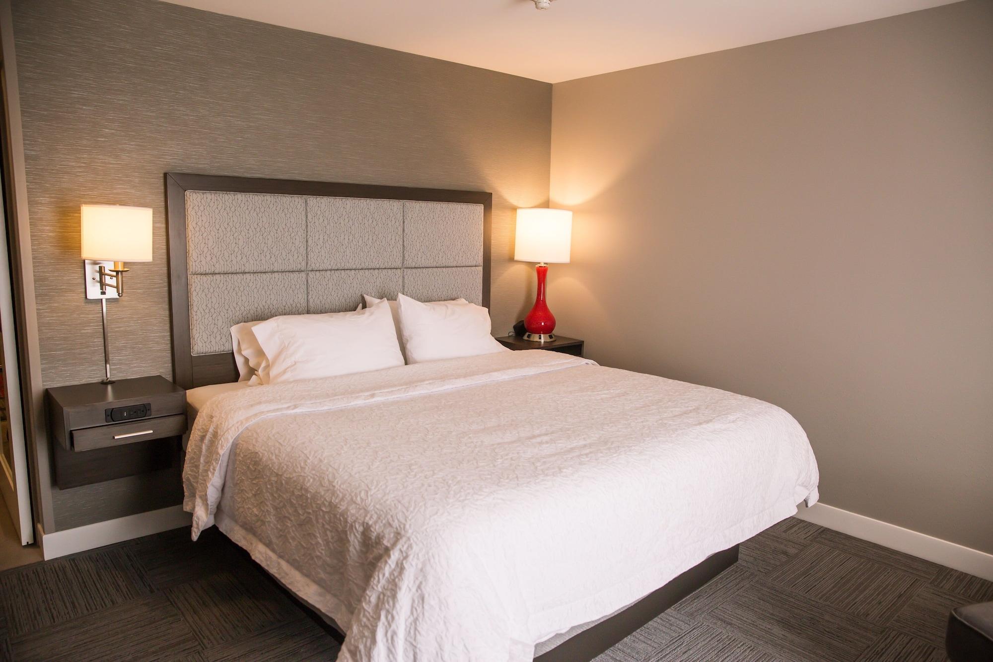 Hampton Inn-Понтиак Экстерьер фото