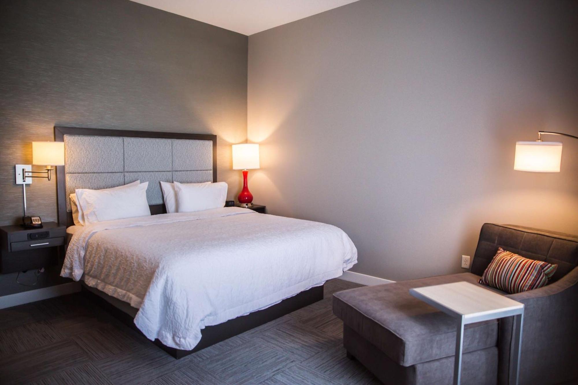 Hampton Inn-Понтиак Экстерьер фото